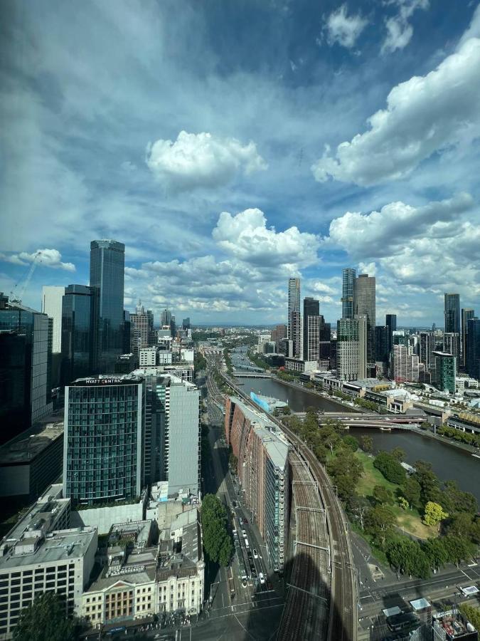 Pars Apartments - Melbourne Quarter- Unique View Of City And Yarra Exterior photo